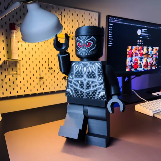 Black Panther Modular Figure