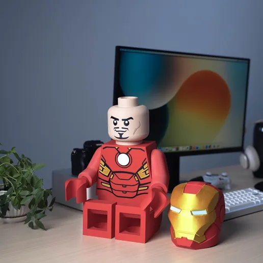 Iron Man Mark VII Modular Figure