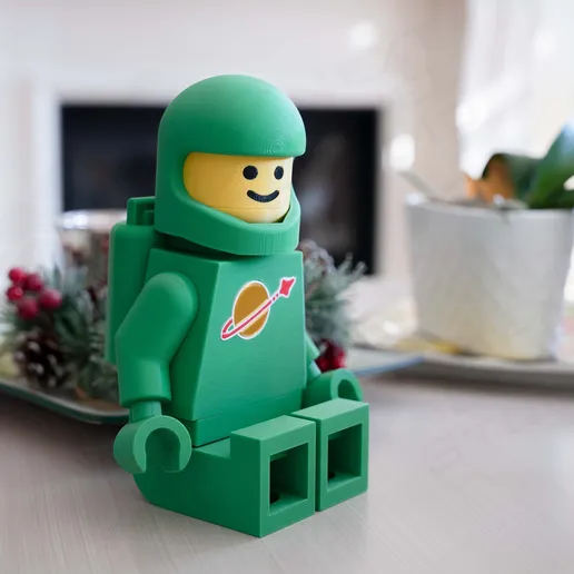 Spaceman Giant Minifigure (16") – Classic & Benny Edition!